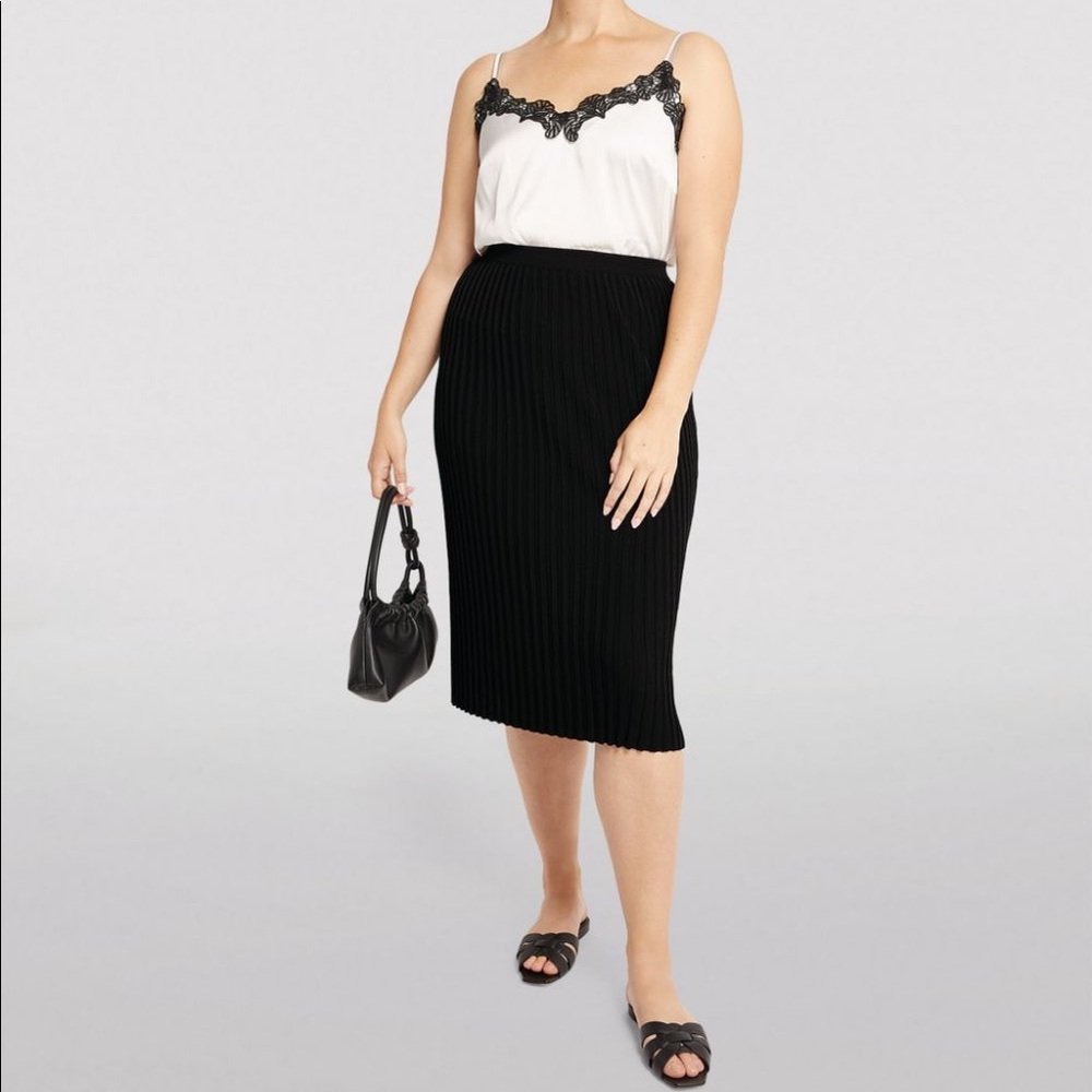 VOYAGE by Marina Rinaldi Gaeta pleated lined black midi skirt.  NWT.  Size Large